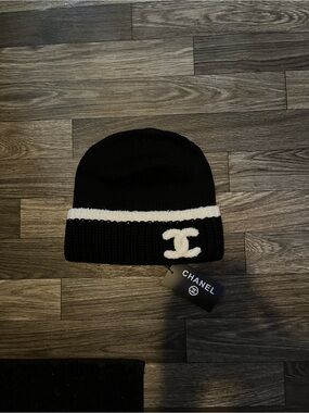 CHANEL Black Knit Hat with White CC Logo Tag